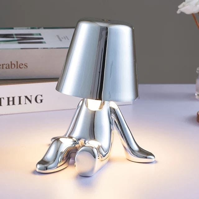 Nattbordlampe med dimbar LED-teknologi, unisex og moderne for hjemmet.
