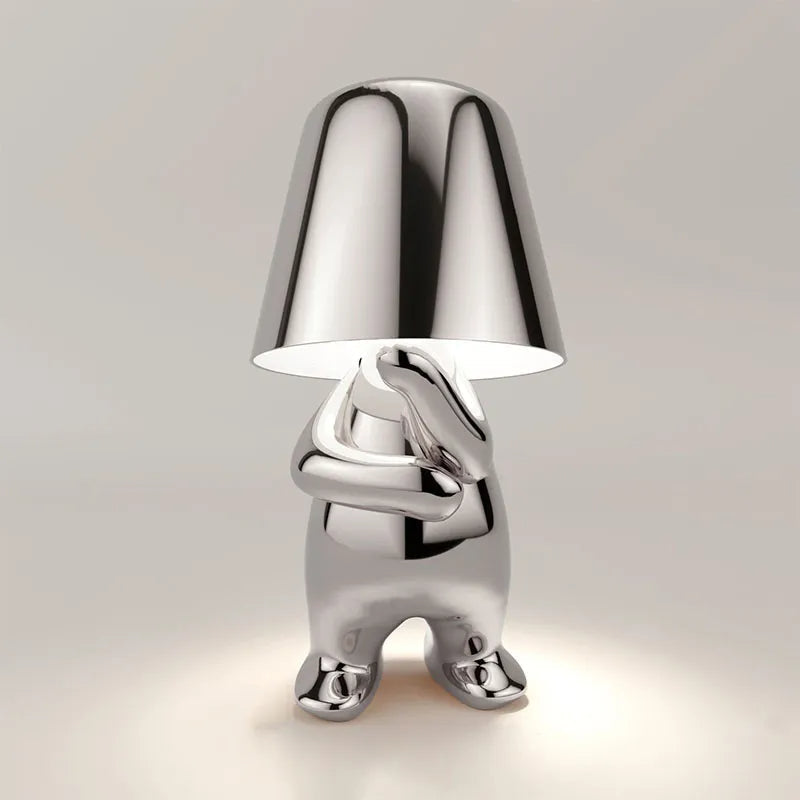 Kompakt dimbar bordlampe, LED-lysbelysning, ideell for lesing og kos på soverommet.