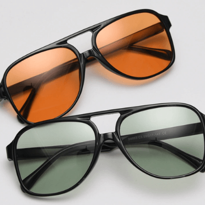 Ikoniske retro aviator solbriller for menn og kvinner, med speilglass og solid ramme, UV400.