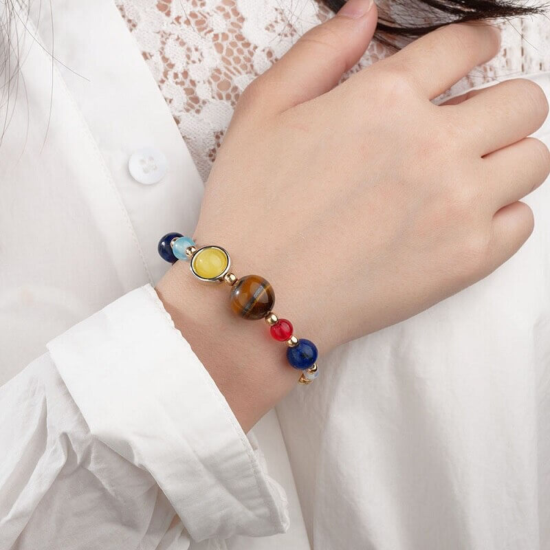 Unisex armbånd med solsystem-tema. Et unikt smykke som uttrykker din lidenskap for kosmos og astronomi.