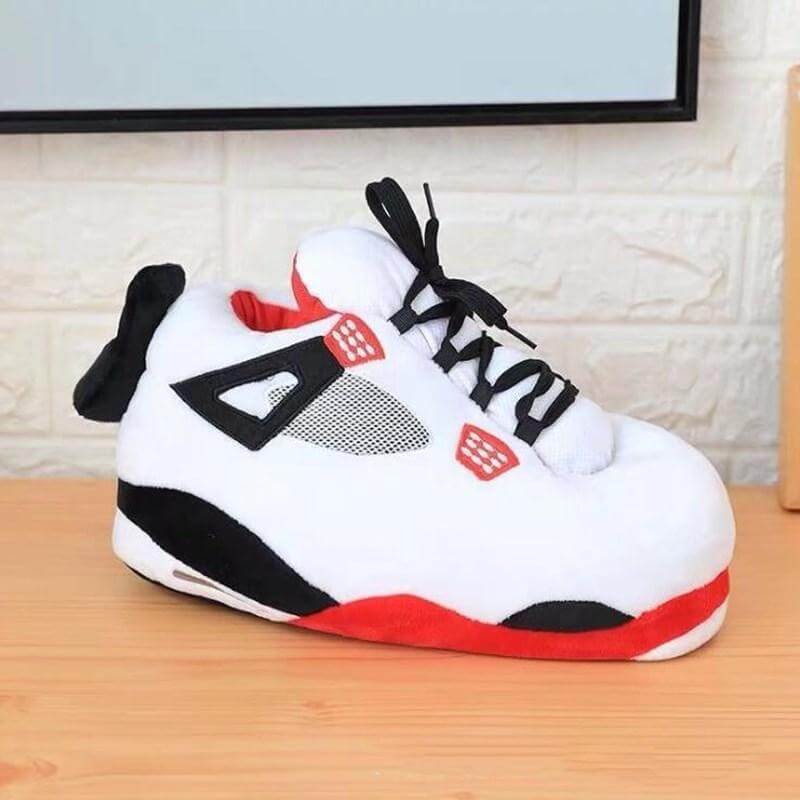 Koselige sneakerstøfler for menn og kvinner, gir optimal komfort og varme hjemme.