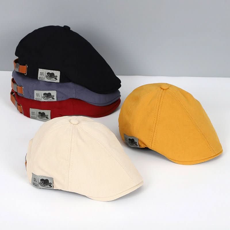 Ensfarget unisex ullberet i klassisk fransk design. Elegant og varmt stiltilbehør for høst/vinter.