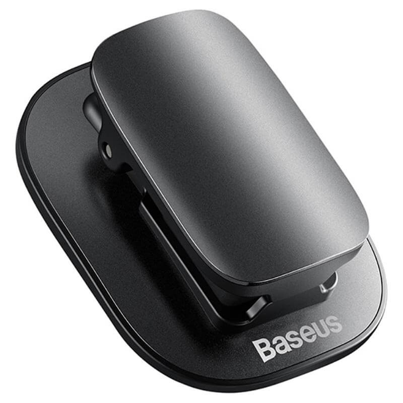 Universal solbrilleholder for bilens solskjerm. Praktisk bilholder for brilleoppbevaring i bilen.