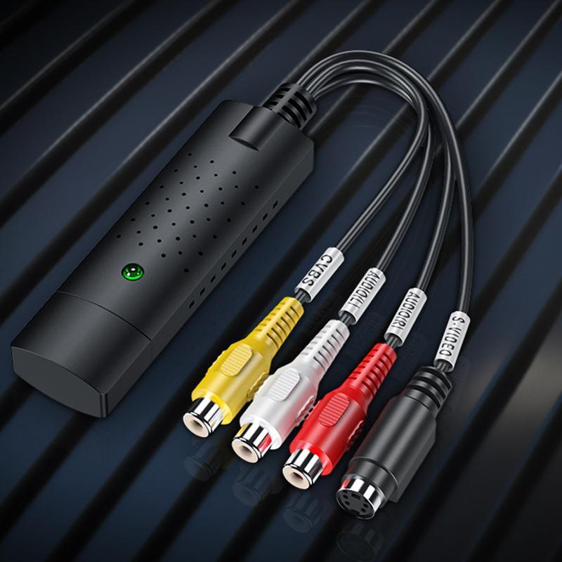 "USB videoopptakskort for enkel konvertering, svart adapter med USB-plugg, til video til digital overføring."