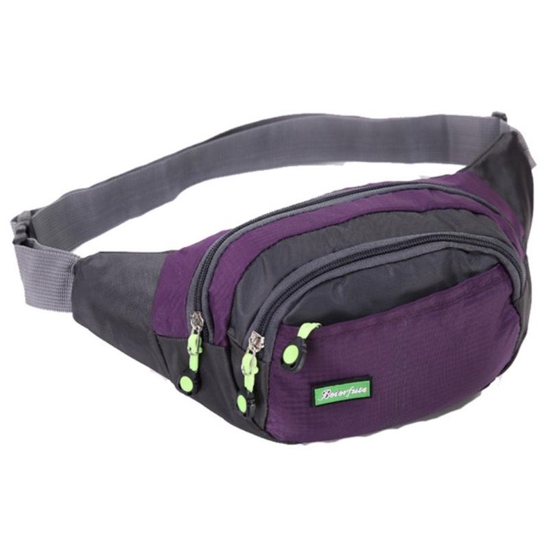 "Vanntett multifunksjonell midje bag i svart nylon, justerbart belte, flere rom, ideell for utendørsaktiviteter."