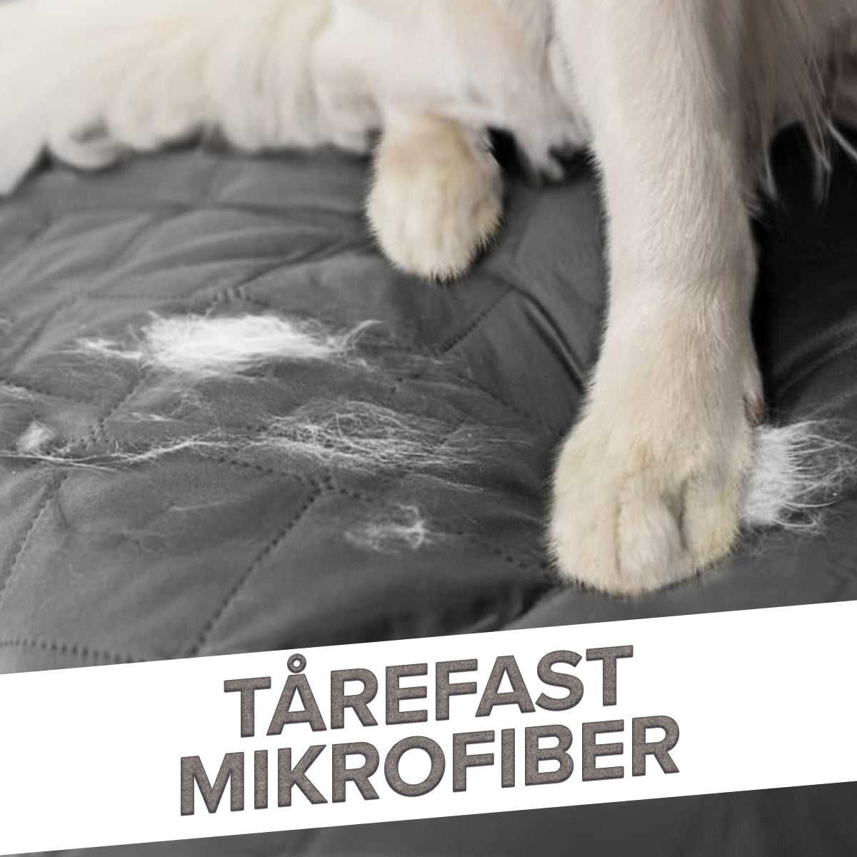 Stilrent sofatrekk i mørkeblå farge, gir elegant beskyttelse og komfortabel sitteflate til sofaen.