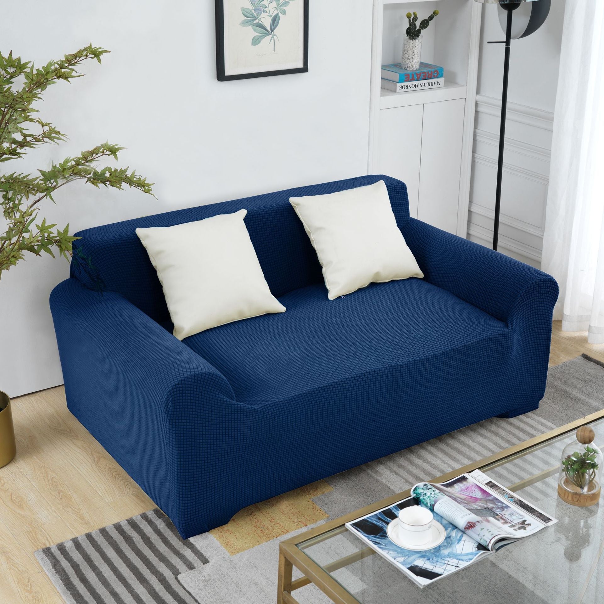 Slitesterkt vanntett sofatrekk som forbedrer stueinteriøret og forlenger levetiden til din sofa.