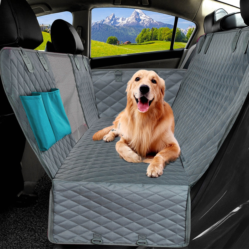 Enkel å installere, universell setebeskytter for kjæledyr. Ideell for reiseutstyr med hund i bilen.