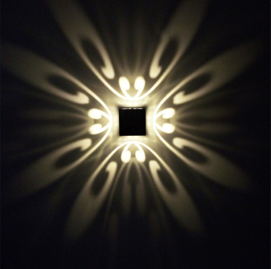 Energibesparende vegg-LED-lampe med fjernkontroll for stemningsfull belysning i gang, soverom eller stue.