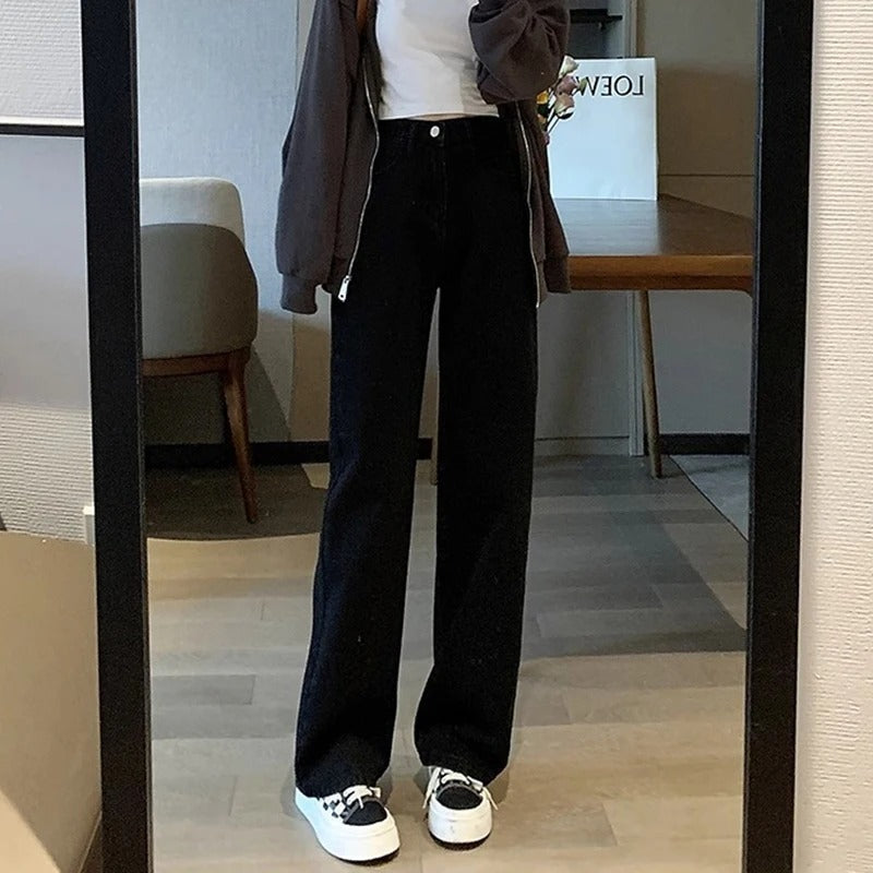 Komfortable vintage vide ben jeans, høy midje for kvinner, perfekt for en avslappet og stilig look.